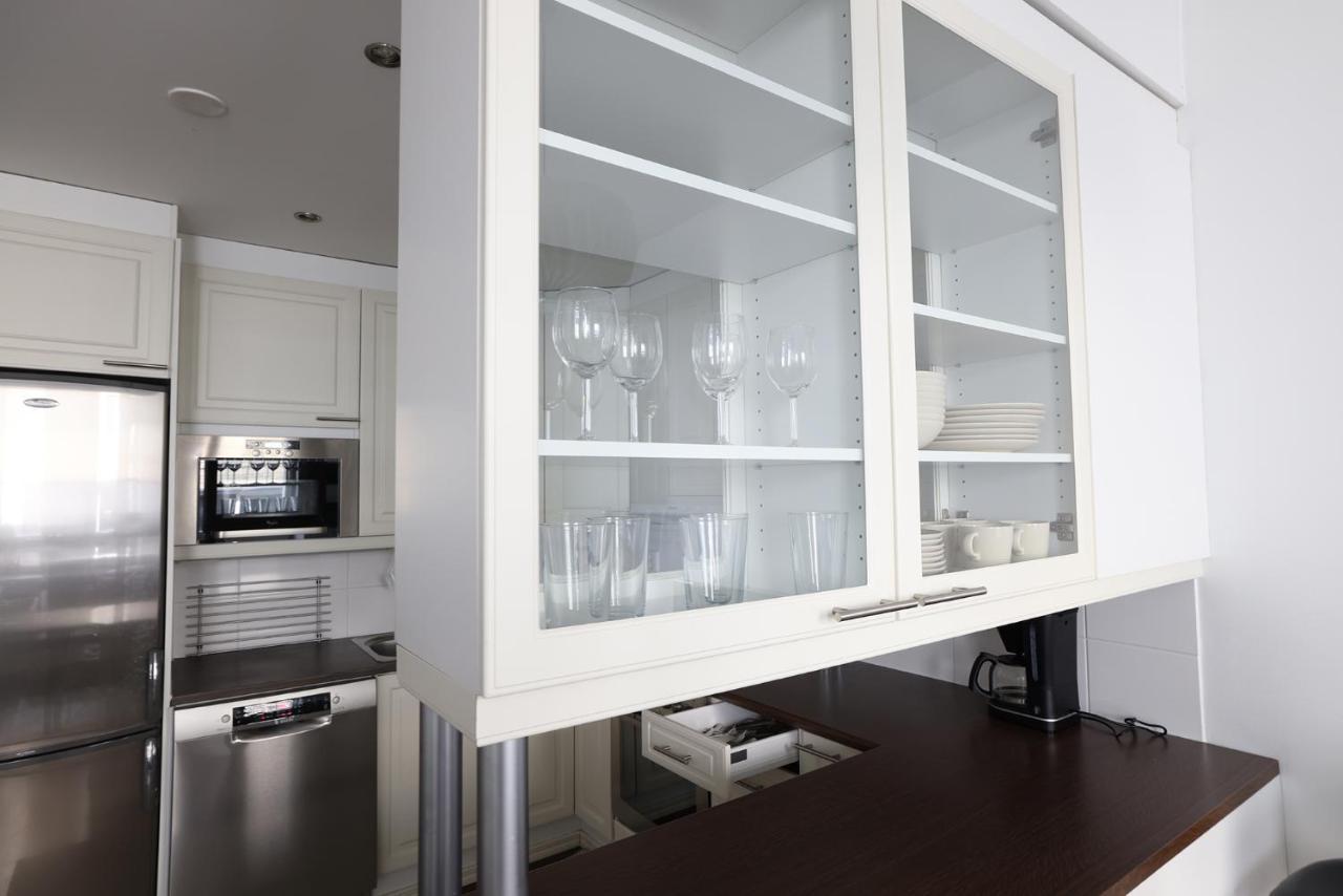 2Ndhomes Cozy 44M2 1Br Home With Best Location In Kamppi! ヘルシンキ エクステリア 写真