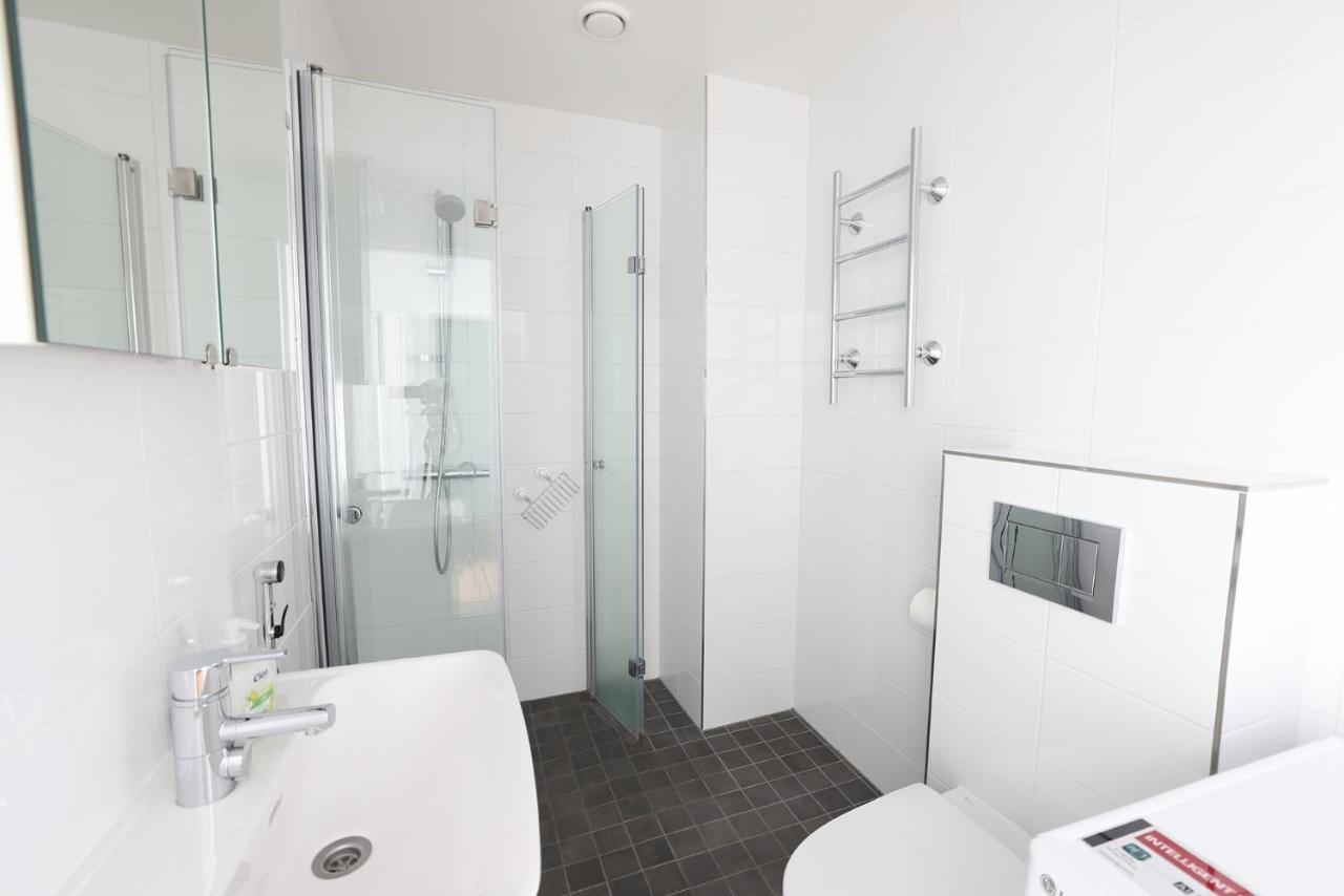 2Ndhomes Cozy 44M2 1Br Home With Best Location In Kamppi! ヘルシンキ エクステリア 写真