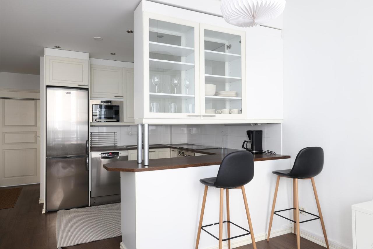 2Ndhomes Cozy 44M2 1Br Home With Best Location In Kamppi! ヘルシンキ エクステリア 写真